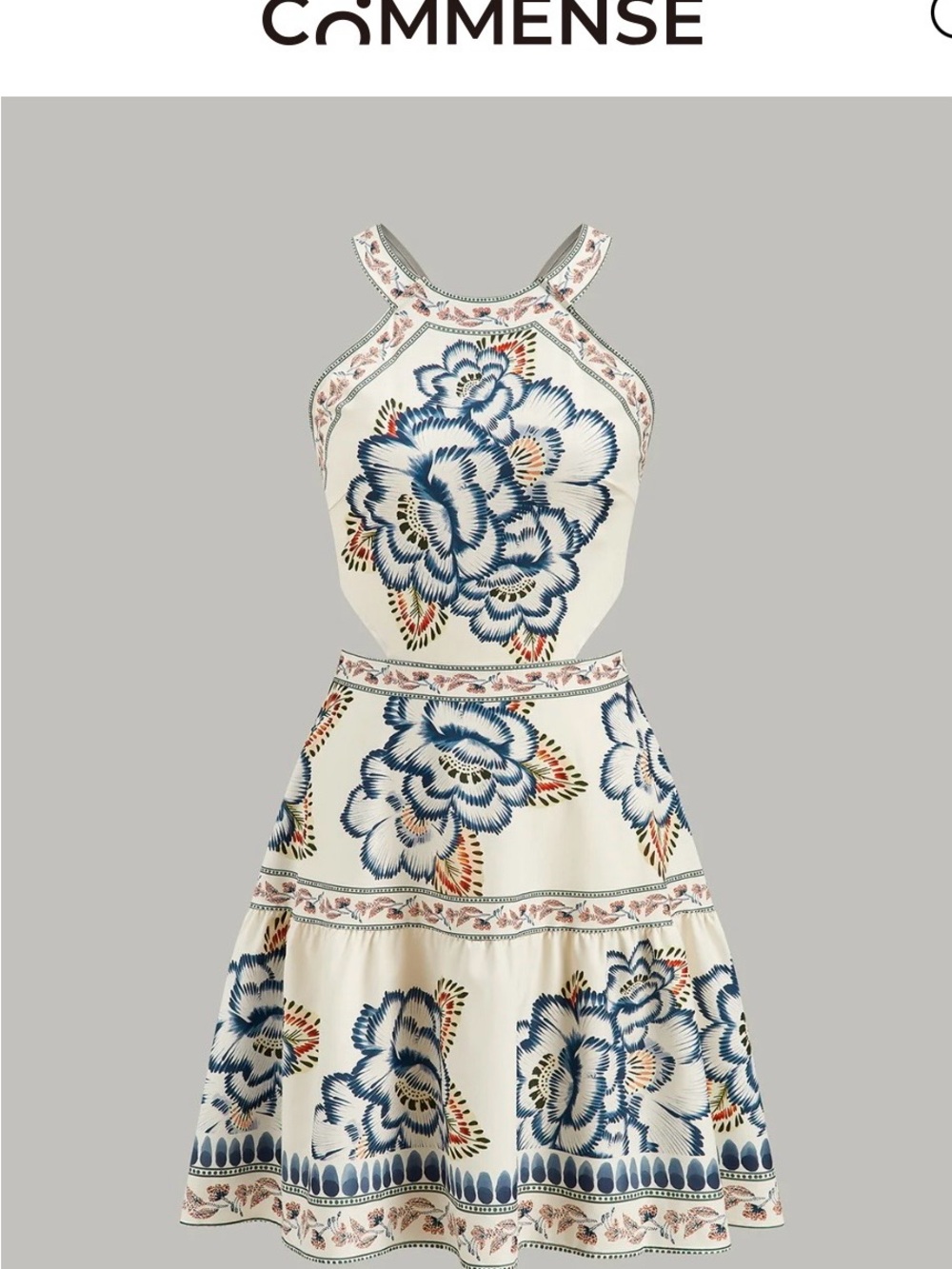 Commense - Floral Print Backless Dress - Picture 9 of 11